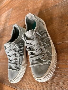 Blowfish Frayed Canvas Sneakers in Olive
